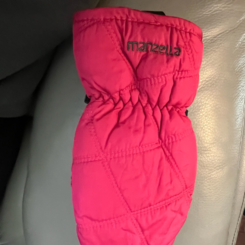 Manzella pink Snow mittens junior size large